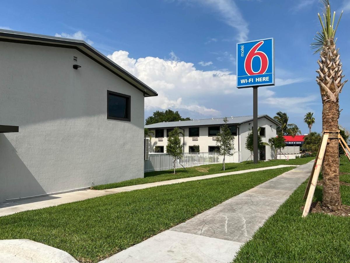 Motel 6-Fort Lauderdale, Fl Exterior photo